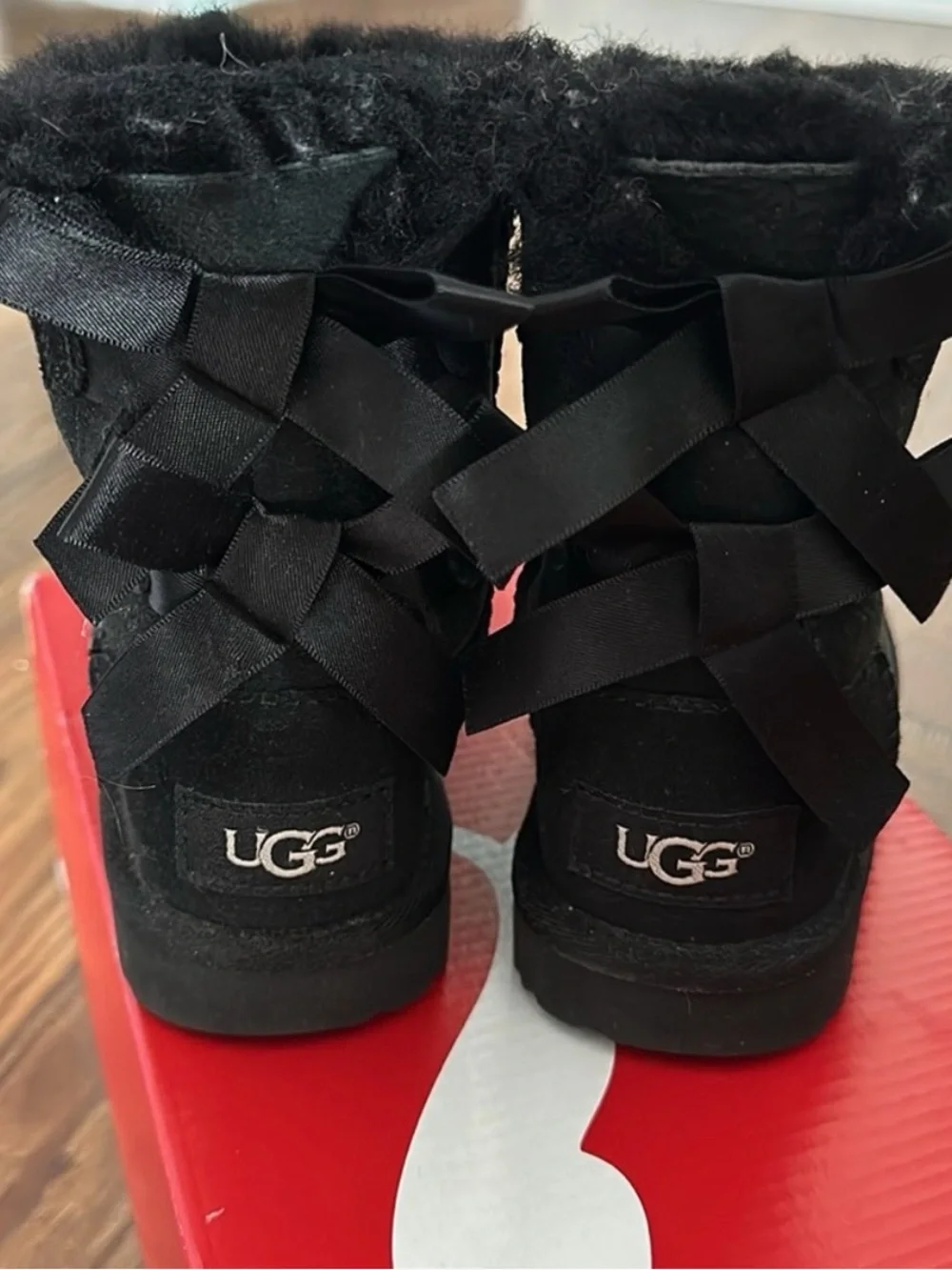 UGG Kids Black Ribbon-Back Shearling Boots